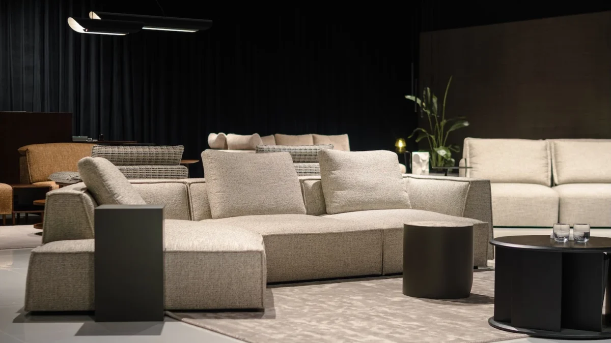 Showroom in Warsaw (Homepark Janki)